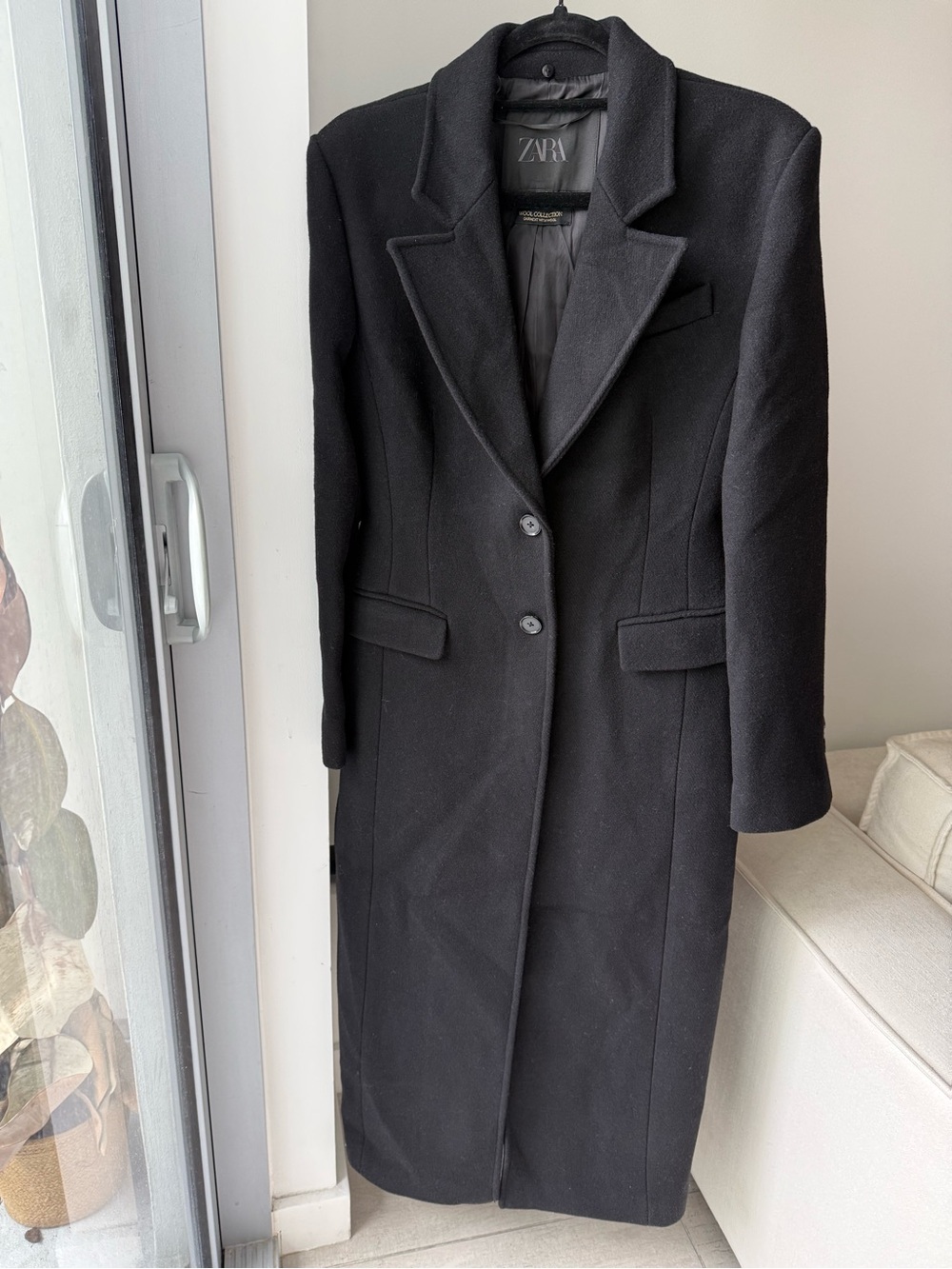 ZARA Long Wool Coat Women’s Medium